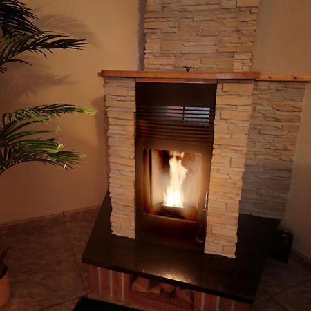 Goldhouse - Sauna, Whirlpool, Switch, Darts & Mehr Andernach Exterior photo