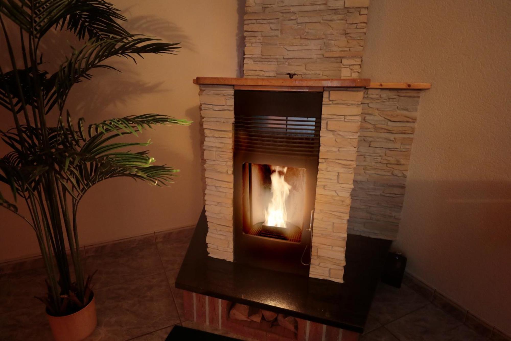 Goldhouse - Sauna, Whirlpool, Switch, Darts & Mehr Andernach Exterior photo